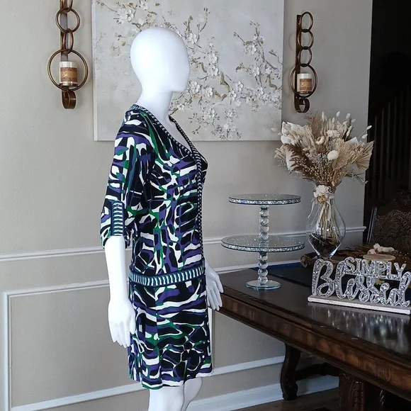 Women's Vibrant Geometric Print V-Neck Dress By BCBGMAXAZRIA. Size S - Picture 7 of 17